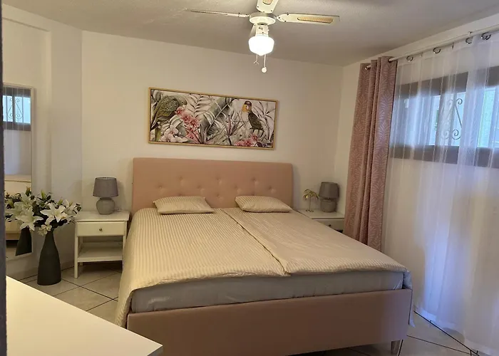 Apartment Lovely In Cristianos *